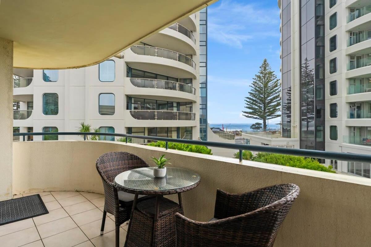 Beach Views At Oceanside Mount Maunganui Exterior foto